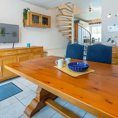 Huus Meerferien Holiday home Dornumersiel