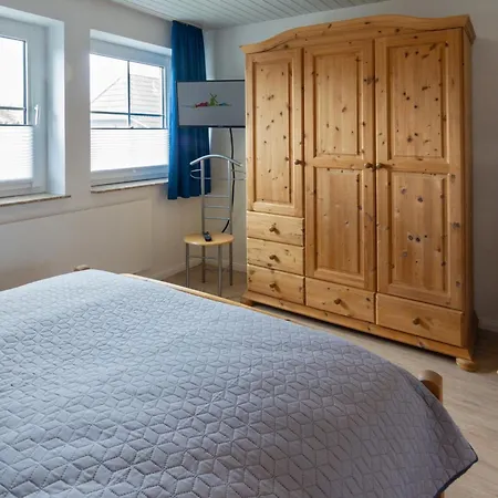 Huus Meerferien 도누메시어