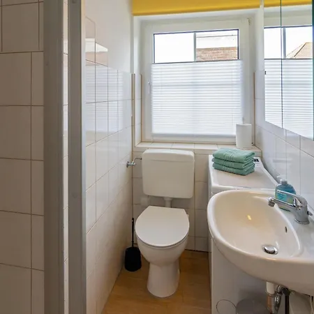 Huus Meerferien 펜션 도누메시어